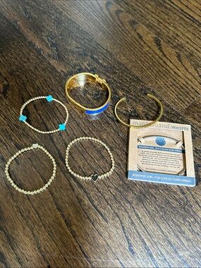 Bracelet Collection